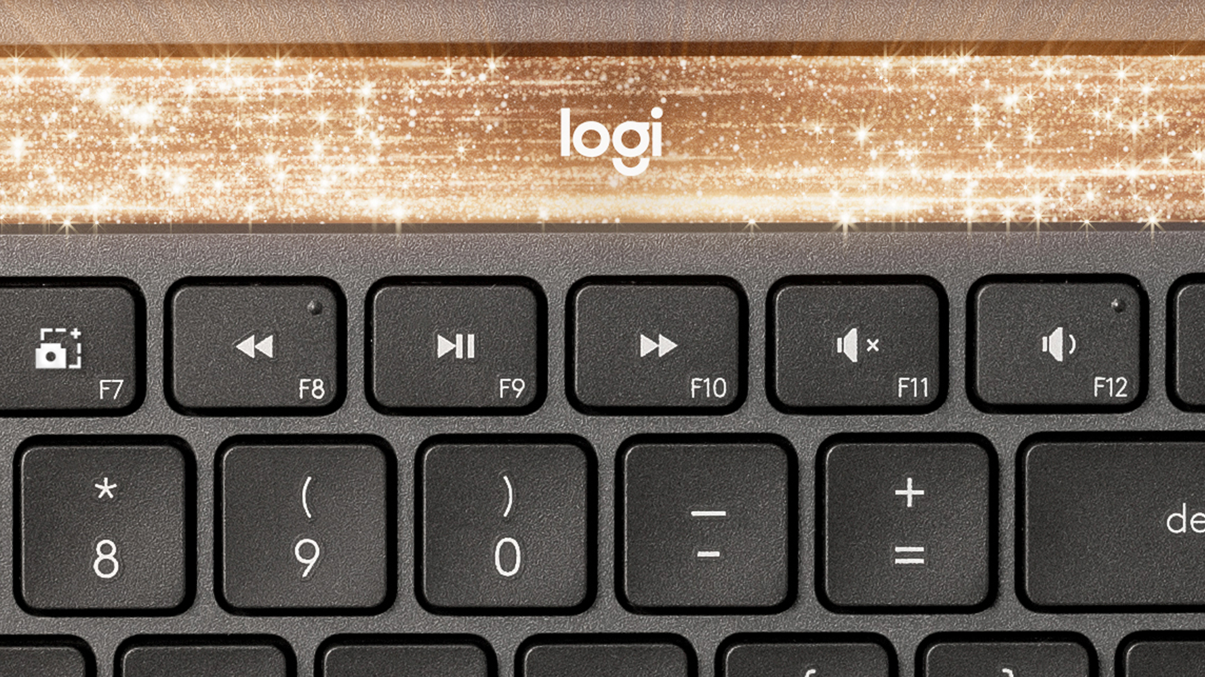 Signature Slim Solar+ for Mac wireless keyboard K980 keyboard image