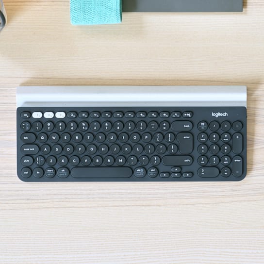 k780-wireless-keyboard-white-