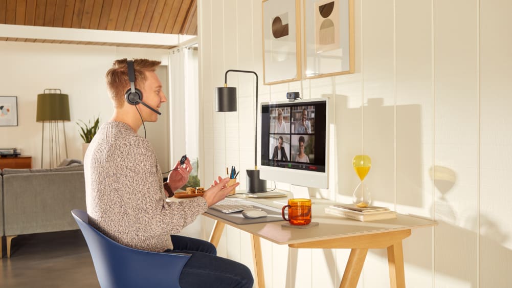 Video meeting with logitech hardware