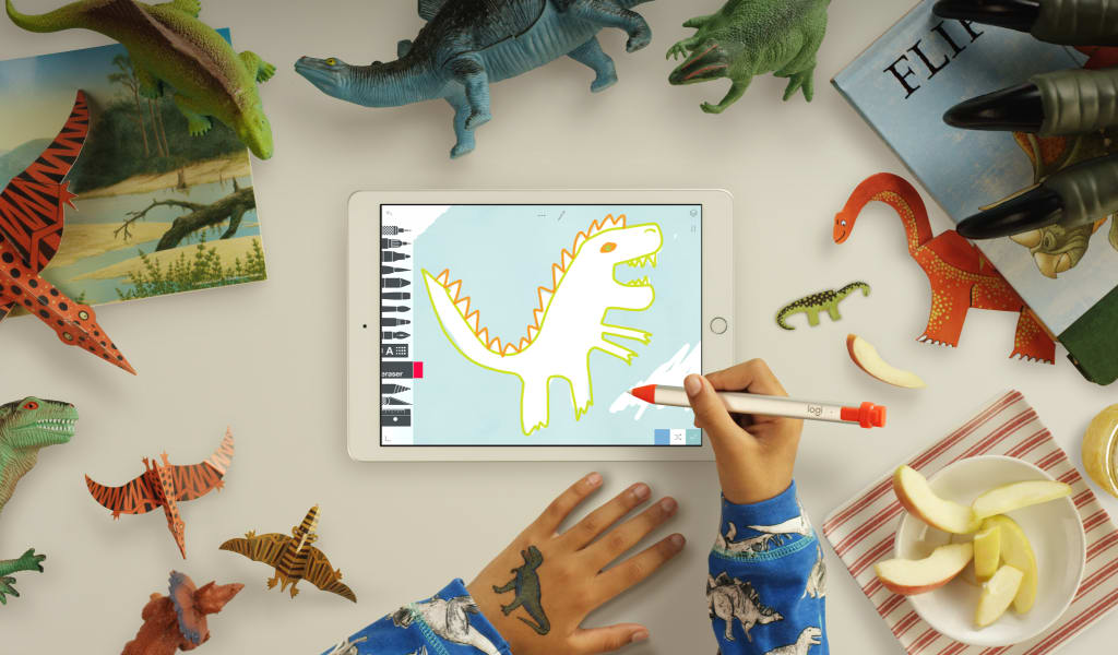 crayon-features-hero-tablet-3