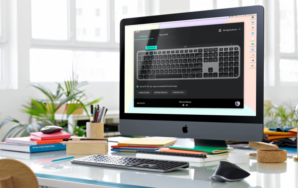 mx-keys-for-mac-lifestyle-gallery-image-4