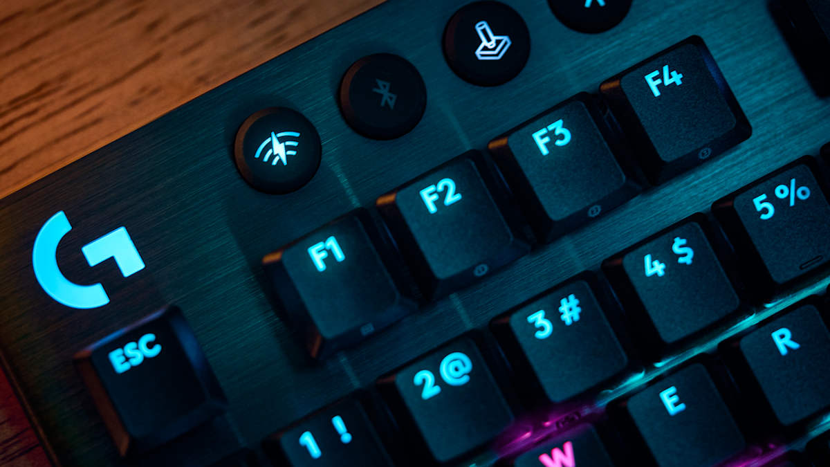 Logitech G915 X LIGHTSPEED TKL Wireless Low-Profile Gaming Keyboard (Tactile)