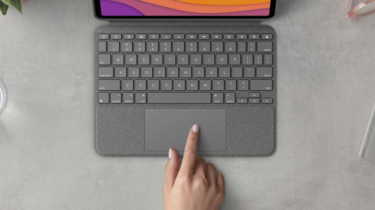 Logitech Combo Touch Keyboard Case for iPad Air 13-inch (M2)