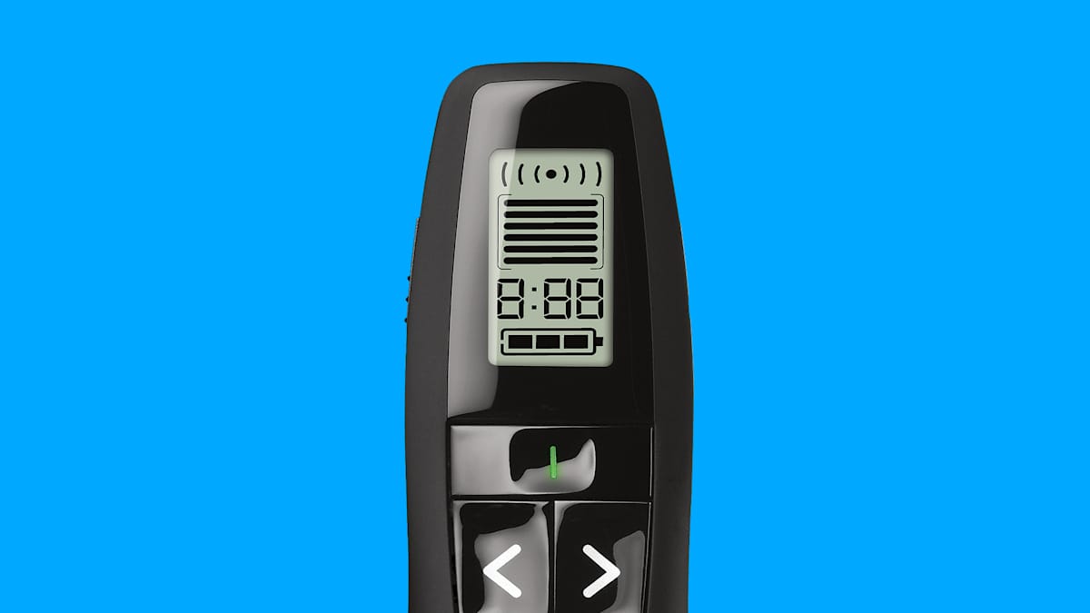 Logitech R800 Professional Wireless Presenter with Green Laser