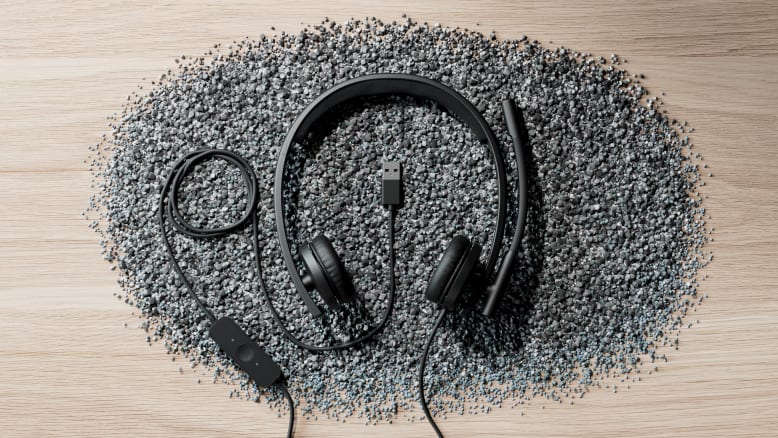 H570e USB Headset with Noise Cancelling Mic