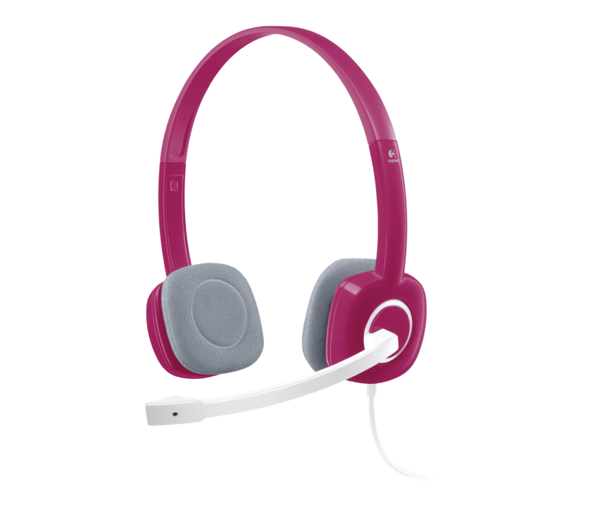 Dual plug computer headset with in-line controls
