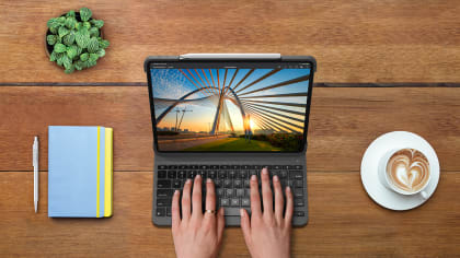 slim-folio-pro-typing-tablet