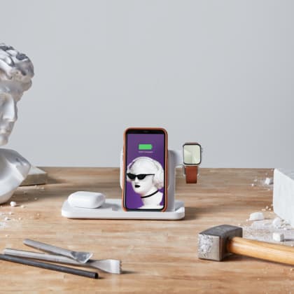 logitech-difference-charging-mobile