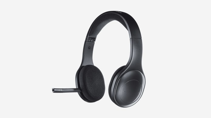headset with high-definition stereo sound