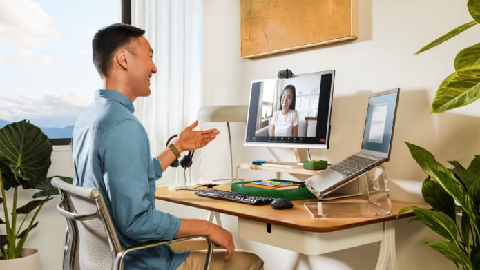Video call using Brio 100 webcam