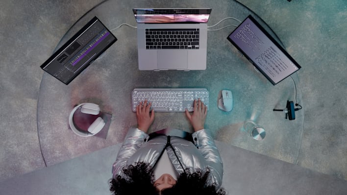 Logitech Flow Setup: Easy Multi-Computer Control | Logitech